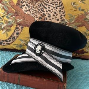 1940’s tilt hat by Conners San Francisco